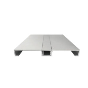 Plinthe en aluminium - Longueur 6 mètres